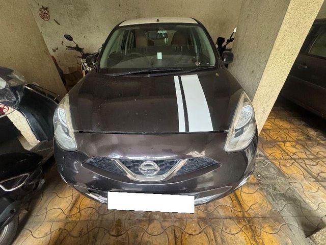 Second-hand 2017 Nissan Micra CVT XV for sale in Mumbai