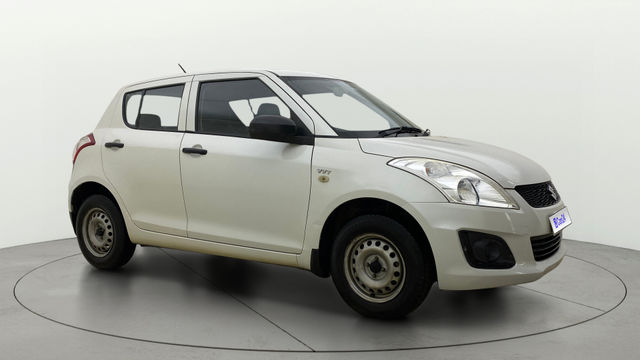 Second-hand 2017 Maruti Suzuki Swift LXI Optional-O for sale in Ahmedabad