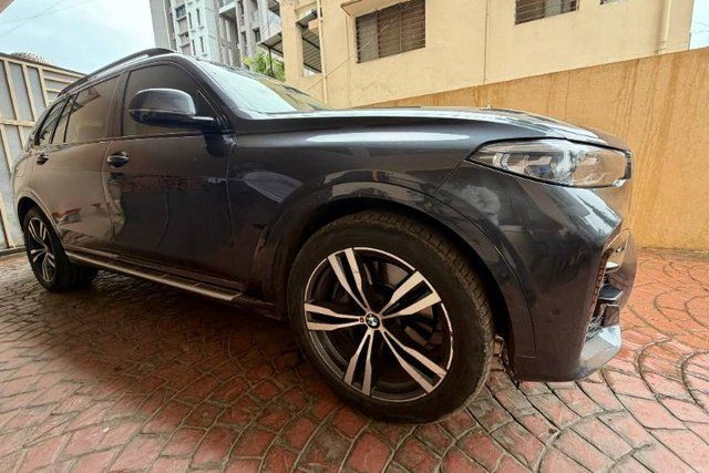 BMW X7 xDrive 40i M Sport Second-hand 2020 BMW X7 xDrive 40i M Sport for sale in Pune