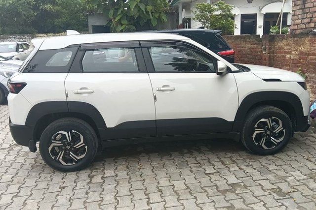 Second-hand 2024 Maruti Suzuki Brezza Lxi for sale in Panipat