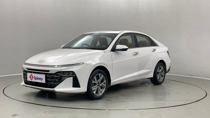 2023 हुंडई वरना SX