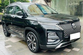 Used MG Hector Sharp Pro CVT 2023-2025