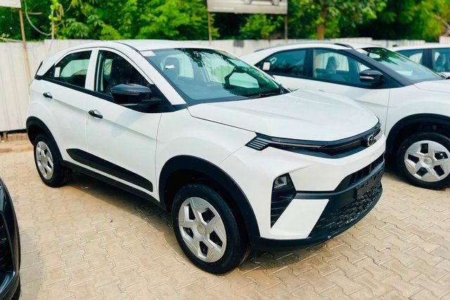 Tata Nexon Smart Plus CNG Second-hand 2026 Tata Nexon Smart Plus CNG for sale in Faridabad