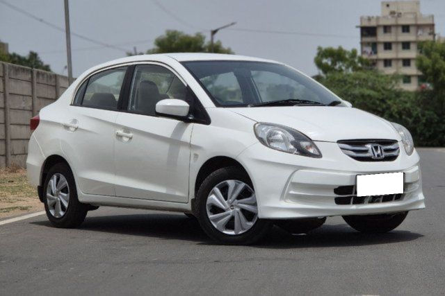 Honda Amaze E i-Vtech Second-hand 2014 Honda Amaze E i-Vtech for sale in Ahmedabad