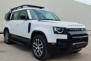 Used Land Rover Defender 3.0 l 110 HSE