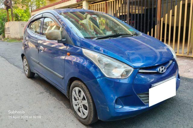 Hyundai EON Magna Plus Second-hand 2014 Hyundai EON Magna Plus for sale in Kolkata