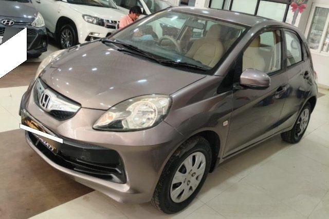 Honda Brio S MT Second-hand 2015 Honda Brio S MT for sale in Jaipur