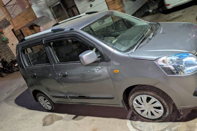 Maruti Suzuki Wagon R VXI BS IV Second-hand 2014 Maruti Suzuki Wagon R VXI BS IV for sale in New Delhi