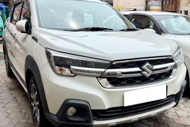 Second-hand 2023 Maruti Suzuki XL6 Zeta CNG BSVI for sale in New Delhi