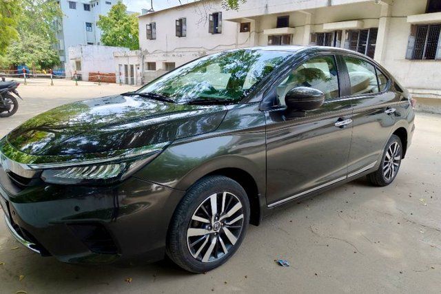 Honda City ZX CVT Second-hand 2023 Honda City ZX CVT for sale in Ahmedabad