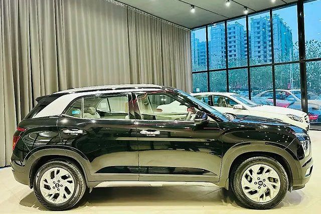 Second-hand 2023 Hyundai Creta SX Diesel for sale in Ahmedabad