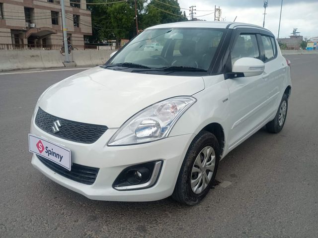 Maruti Suzuki Swift VDI Second-hand 2015 Maruti Suzuki Swift VDI for sale in Allahabad