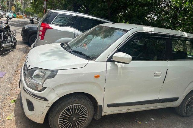 Second-hand 2021 Maruti Suzuki Wagon R VXI AMT 1.2 for sale in New Delhi