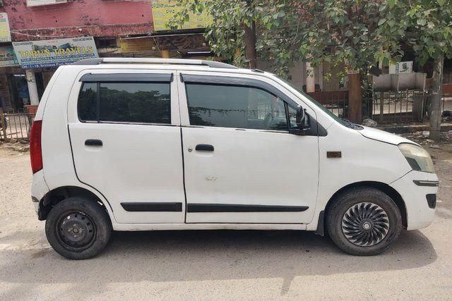 Second-hand 2012 Maruti Suzuki Wagon R LXI CNG for sale in New Delhi