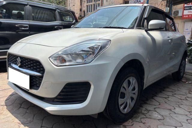 Maruti Suzuki Swift VXI Second-hand 2023 Maruti Suzuki Swift VXI for sale in New Delhi