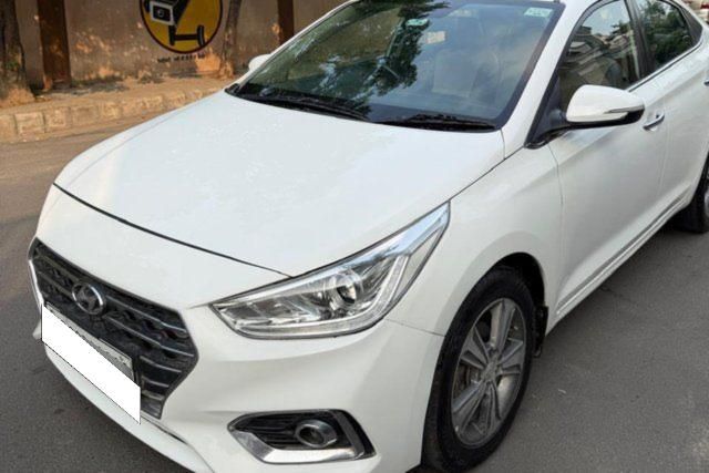 Hyundai Verna CRDi 1.6 SX Option Second-hand 2017 Hyundai Verna CRDi 1.6 SX Option for sale in Jalandhar