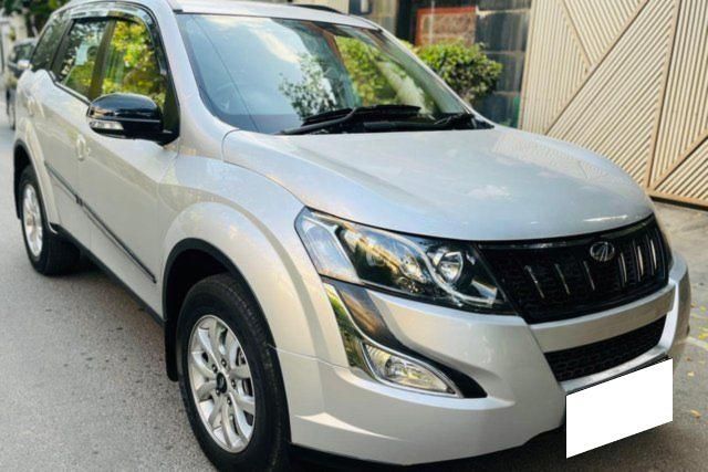 Mahindra XUV500 AT W9 2WD Second-hand 2018 Mahindra XUV500 AT W9 2WD for sale in Bangalore