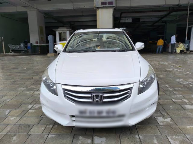 Honda New Accord 2.4 A/T Second-hand 2013 Honda New Accord 2.4 A/T for sale in Navi Mumbai