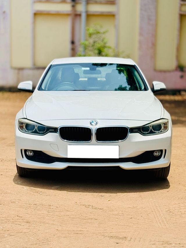 BMW 3 Series 320d Luxury Plus Second-hand 2015 BMW 3 Series 320d Luxury Plus for sale in Hyderabad