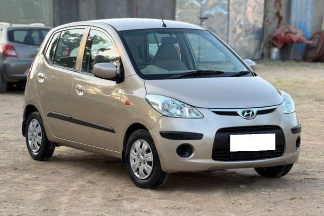 Hyundai i10 Magna 1.2 Second-hand 2009 Hyundai i10 Magna 1.2 for sale in Ahmedabad