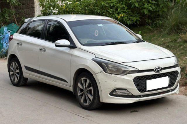 Second-hand 2015 Hyundai i20 Active 1.4 for sale in Hyderabad