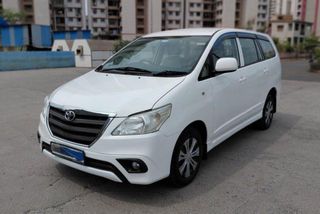 4 Used Toyota Innova in Badlapur