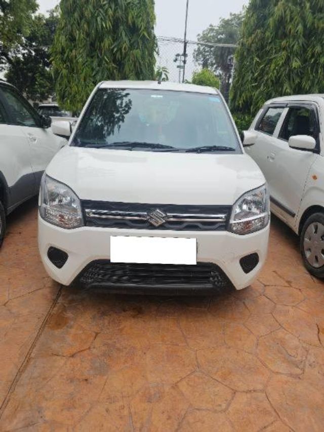 Second-hand 2025 Maruti Suzuki Wagon R VXI for sale in Varanasi