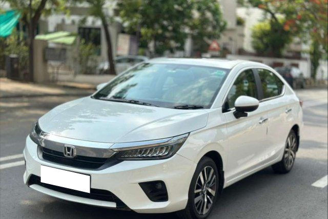 Honda City ZX CVT Second-hand 2021 Honda City ZX CVT for sale in Ahmedabad