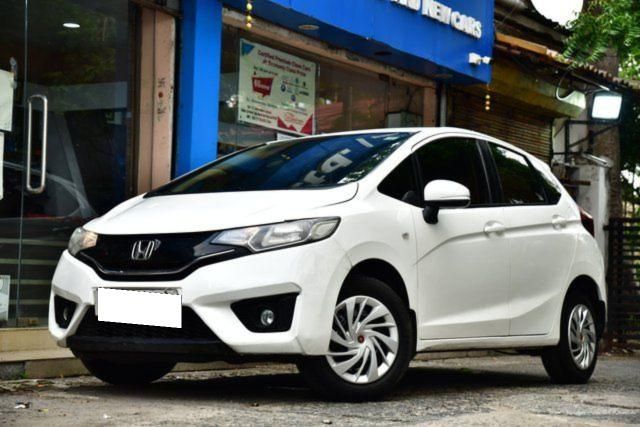 Honda Jazz 1.2 SV i VTEC Second-hand 2015 Honda Jazz 1.2 SV i VTEC for sale in Kolkata