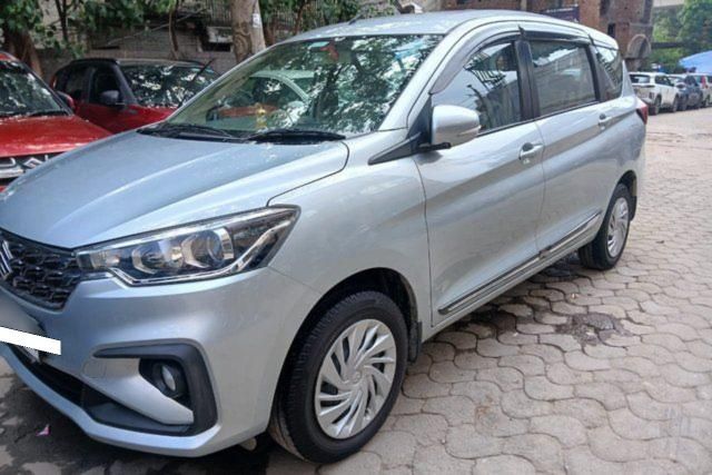 Maruti Suzuki Ertiga VXi CNG Second-hand 2024 Maruti Suzuki Ertiga VXi CNG for sale in New Delhi