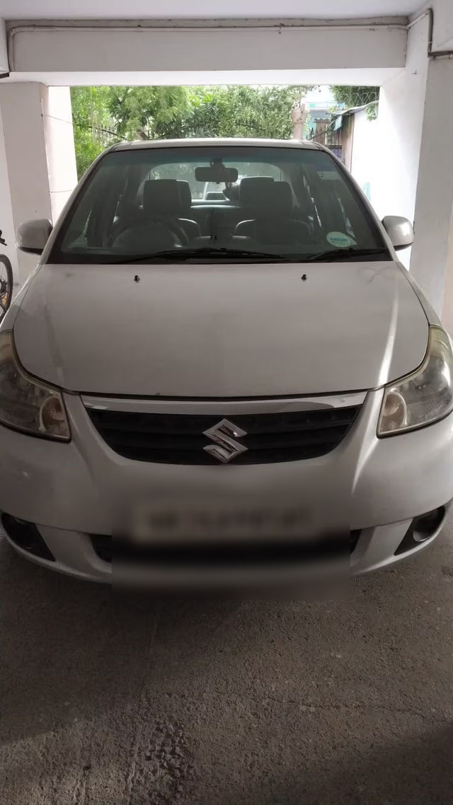 Second-hand 2009 Maruti Suzuki SX4 ZXI MT BSIV for sale in New Delhi