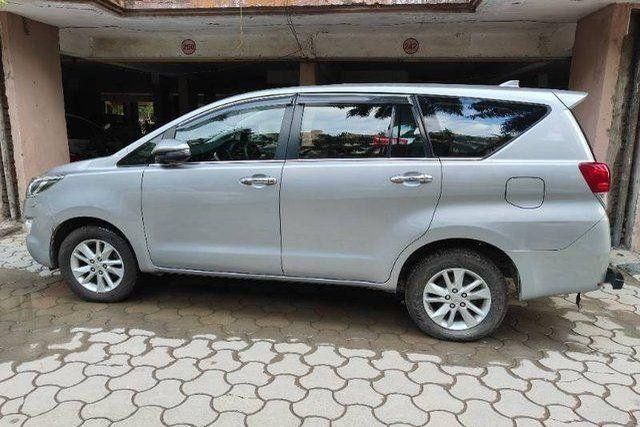 Second-hand 2020 Toyota Innova Crysta 2.4 G MT for sale in Zirakpur
