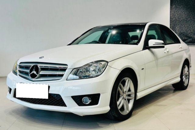 Mercedes-Benz C-Class C 220 CDI Sport Edition Second-hand 2014 Mercedes-Benz C-Class C 220 CDI Sport Edition for sale in Ahmedabad