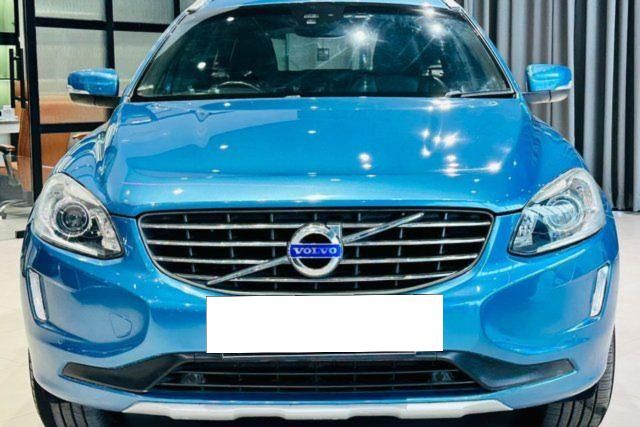 Volvo XC60 D5 Inscription Second-hand 2015 Volvo XC60 D5 Inscription for sale in Ahmedabad