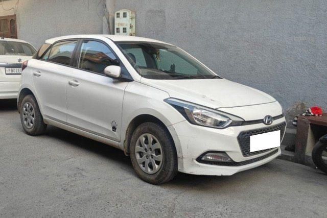Hyundai i20 1.2 Spotz Second-hand 2017 Hyundai i20 1.2 Spotz for sale in Amritsar