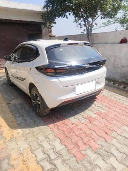 Used XM Plus S CNG