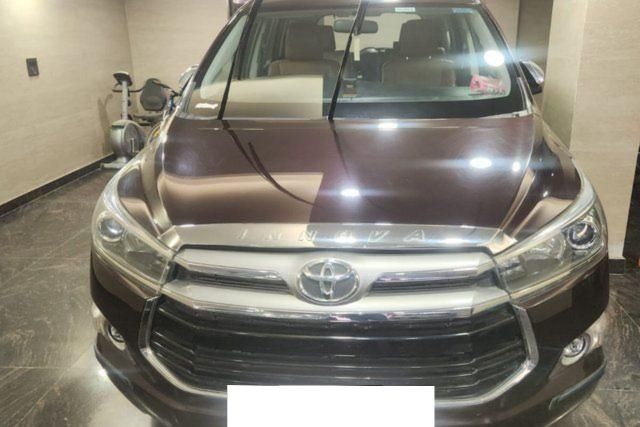 Second-hand 2019 Toyota Innova Crysta 2.7 GX MT BSIV for sale in New Delhi