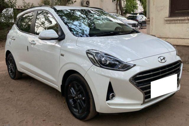 Hyundai Grand i10 Nios AMT Sportz Second-hand 2021 Hyundai Grand i10 Nios AMT Sportz for sale in Ahmedabad