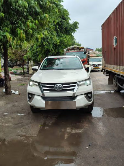 Used 2.8 2WD MT BSIV