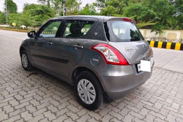 Second-hand 2016 Maruti Suzuki Swift VXI for sale in Nagpur