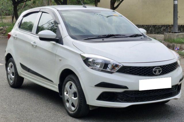 Second-hand 2018 Tata Tiago 1.2 Revotron XT for sale in New Delhi
