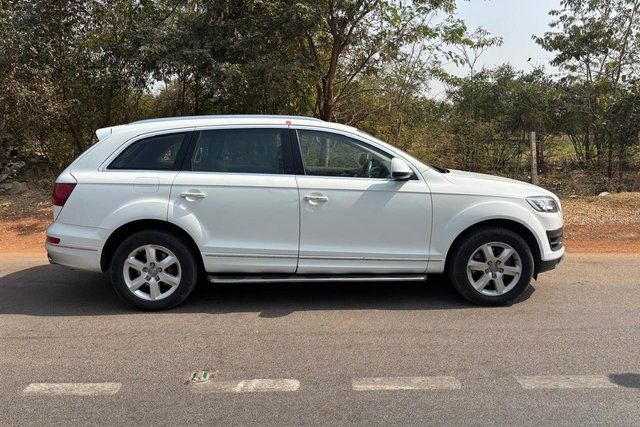 Audi Q7 3.0 TDI Quattro Premium Plus Second-hand 2013 Audi Q7 3.0 TDI Quattro Premium Plus for sale in Raipur