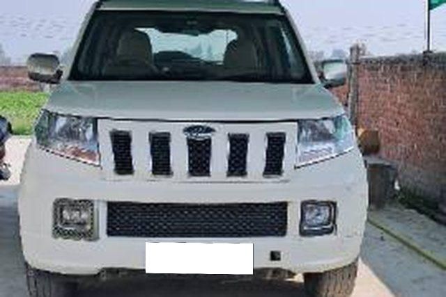 Mahindra TUV 300 T8 Second-hand 2016 Mahindra TUV 300 T8 for sale in Ghazipur