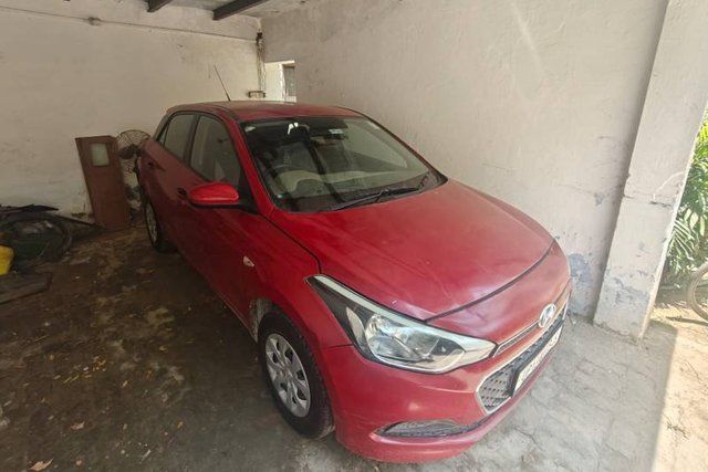 Hyundai i20 Magna 1.2 Second-hand 2016 Hyundai i20 Magna 1.2 for sale in Aligarh