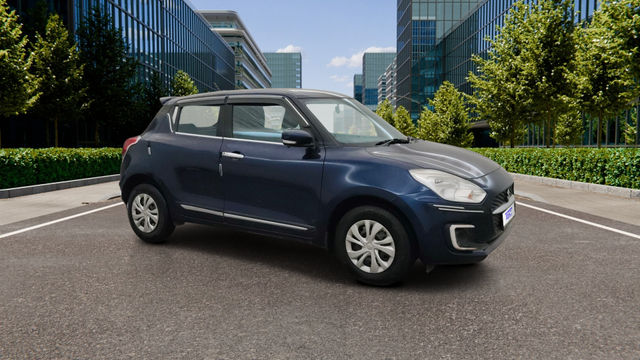 Second-hand 2022 Maruti Suzuki Swift VXI AMT BSVI for sale in Pune
