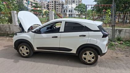 8 Used Tata Nexon