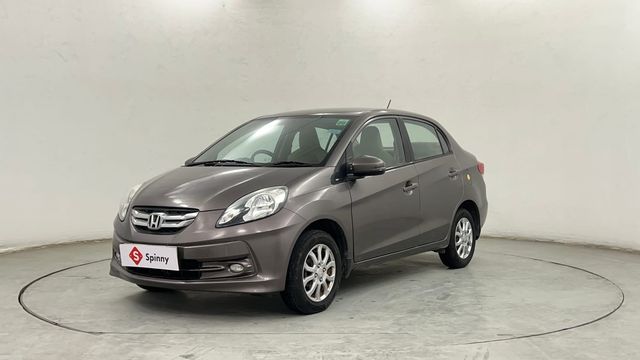 Second-hand 2015 Honda Amaze VX i-VTEC for sale in Pune