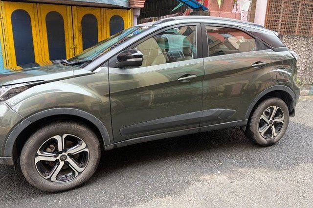 Tata Nexon XZA Plus HS AMT Second-hand 2022 Tata Nexon XZA Plus HS AMT for sale in Kolkata