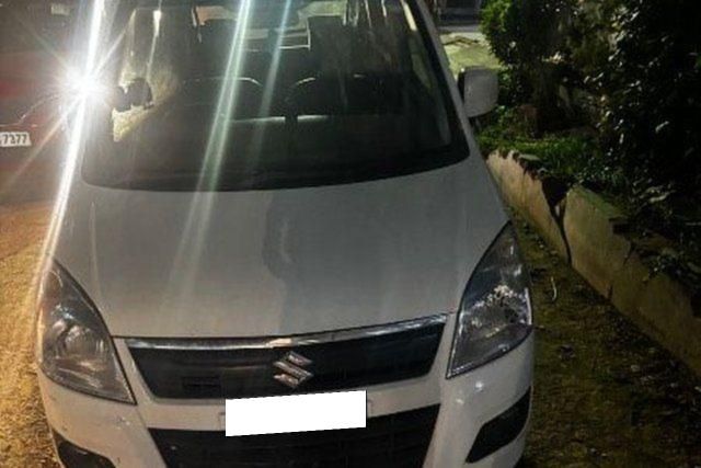 Second-hand 2016 Maruti Suzuki Wagon R AMT VXI for sale in Hyderabad