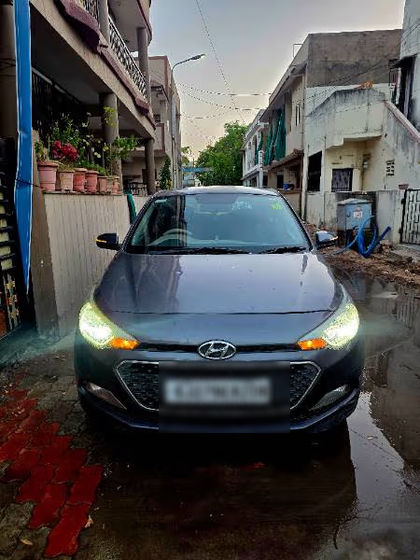 79 Used Hyundai i20 in Ahmedabad